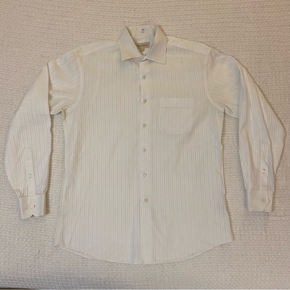 Tommy Bahama white long sleeve button up w/ pocket sz M 15.5 neck
